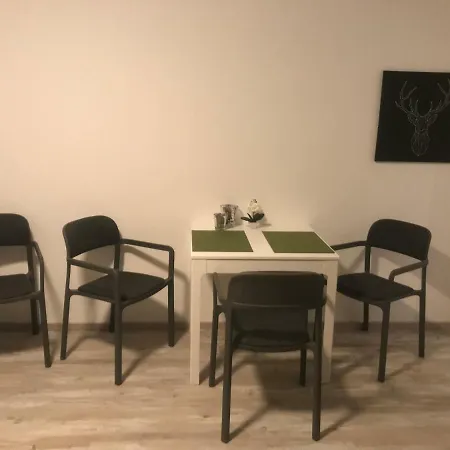 בית הארחה Haus Im Gruenen